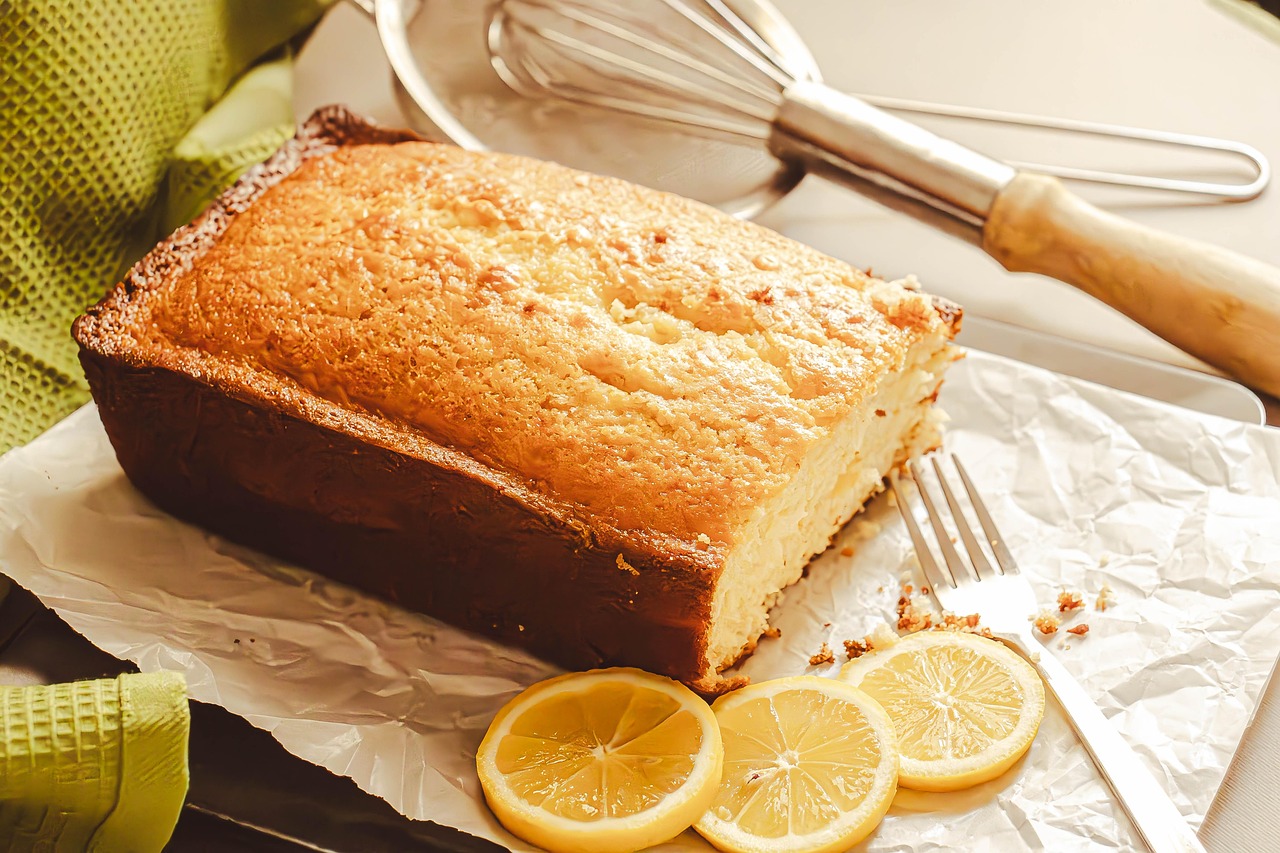 BOLO DE TIRA LIMAO KG